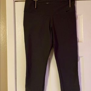 Nike gray leggings